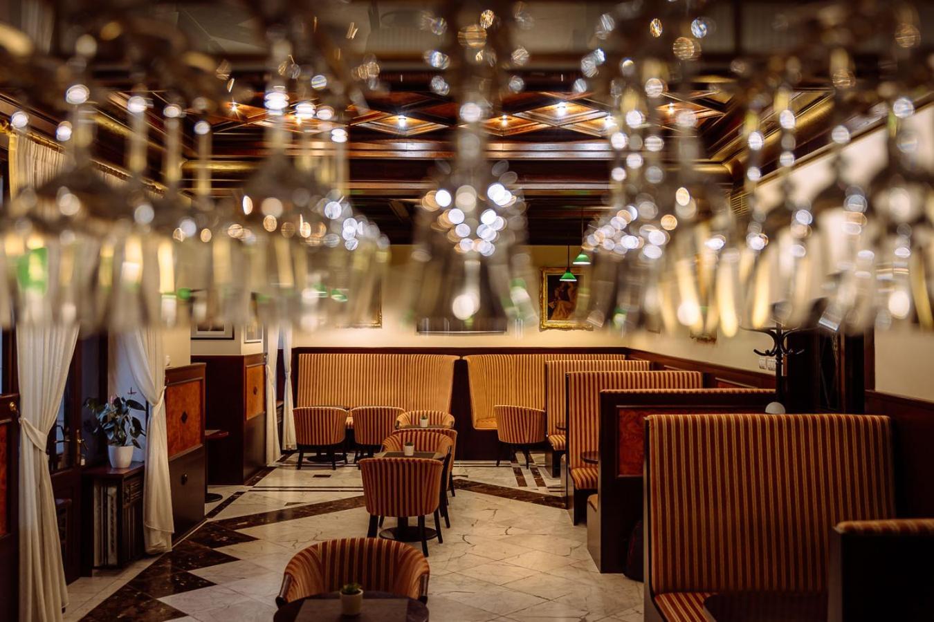 Hotel Most Slavy Trenčianske Teplice Buitenkant foto